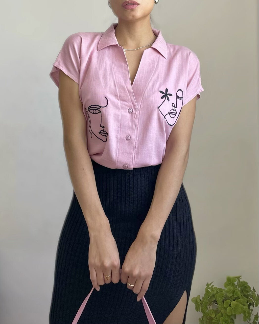 Blusa Bordada Face